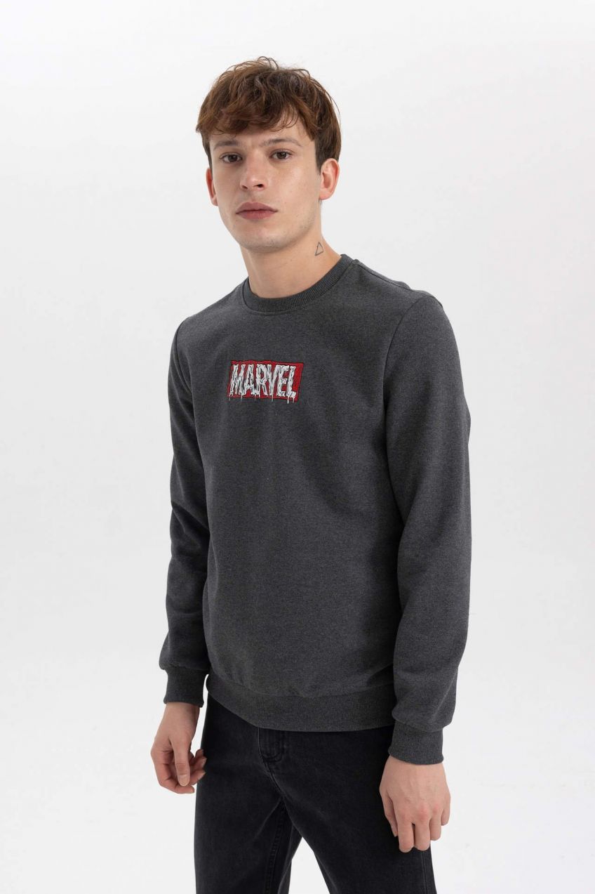 DEFACTO Slim Fit Licensed by Marvel Long Sleeve Sweatshirt