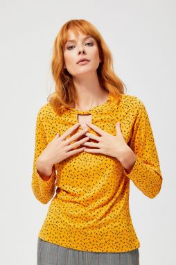 Floral blouse with a neckline - yellow