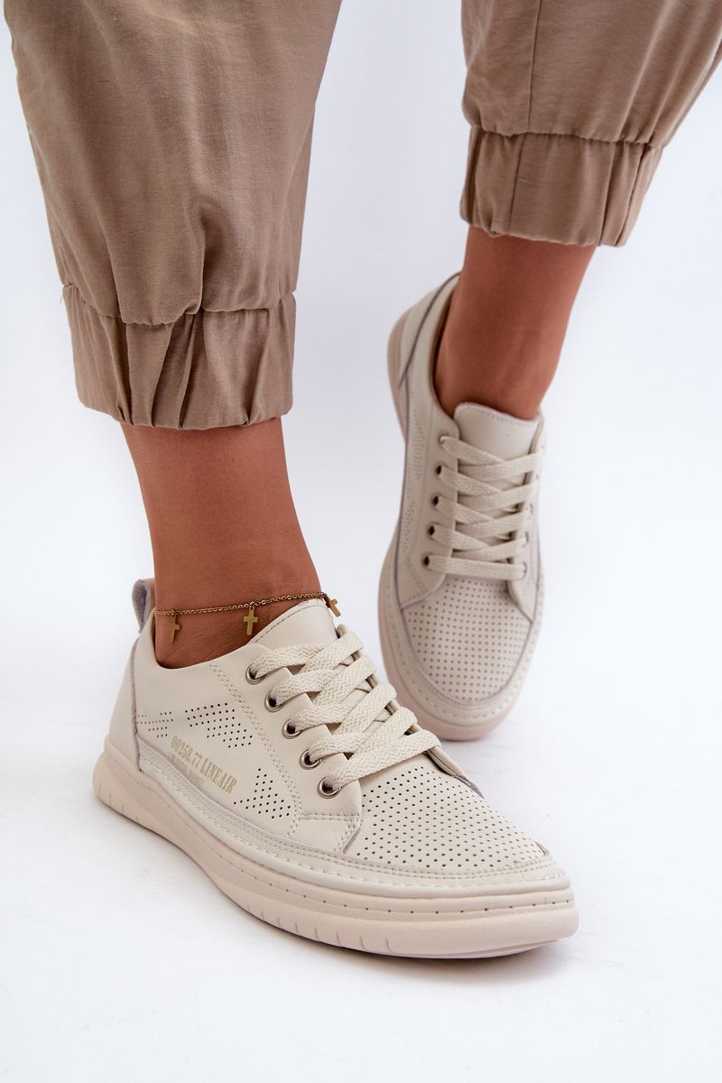 Women's leather sneakers beige Cloesa