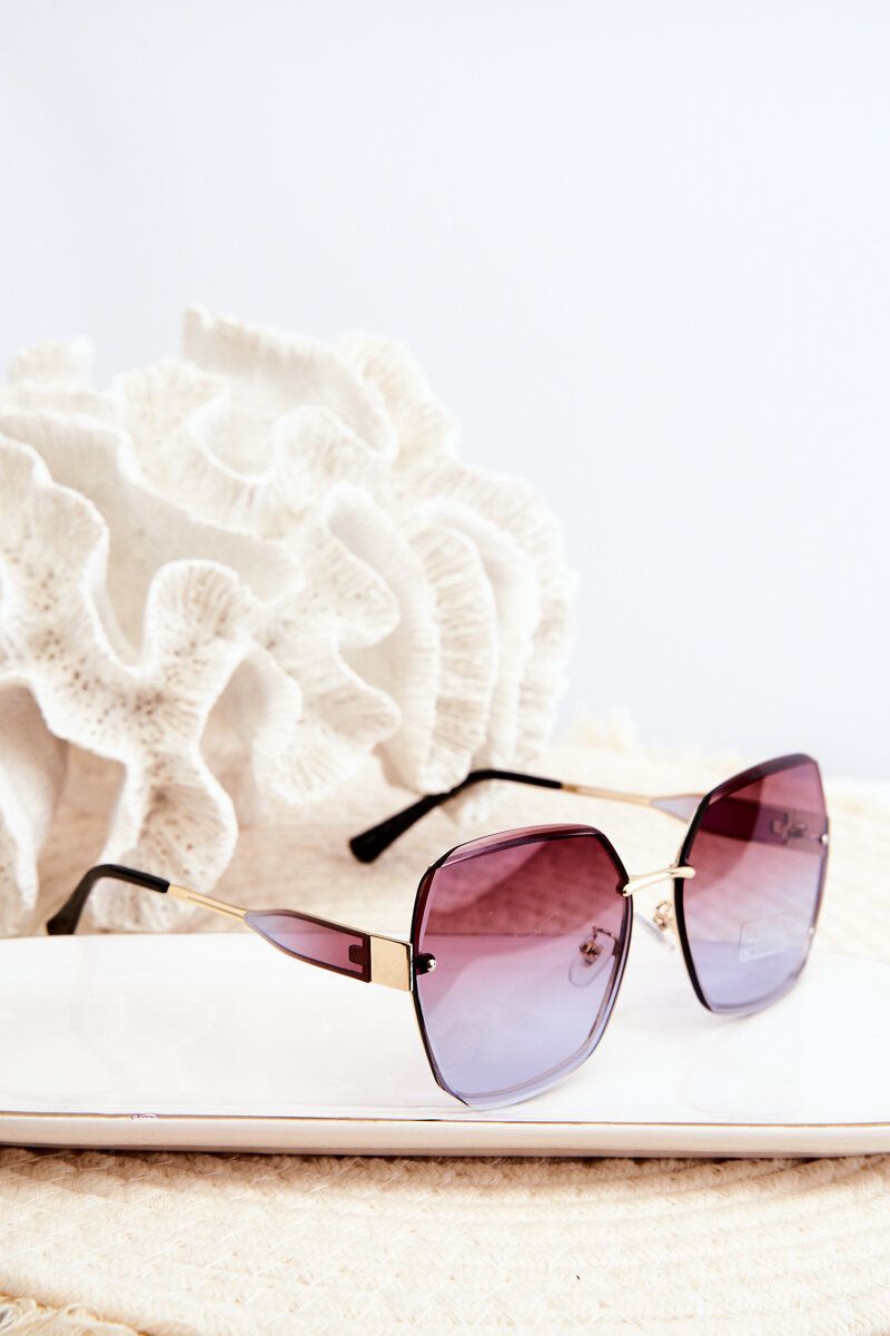 Women's sunglasses with UV400 shaded lens, brown