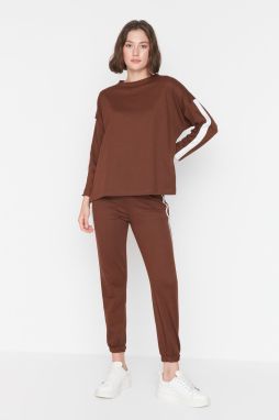 Trendyol Brown Stripe Detailed Thin Knitted Tracksuit Set