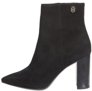 Tommy Hilfiger Čižmy - TH HARDWARE STUD HIGH HEEL BOOT čierne