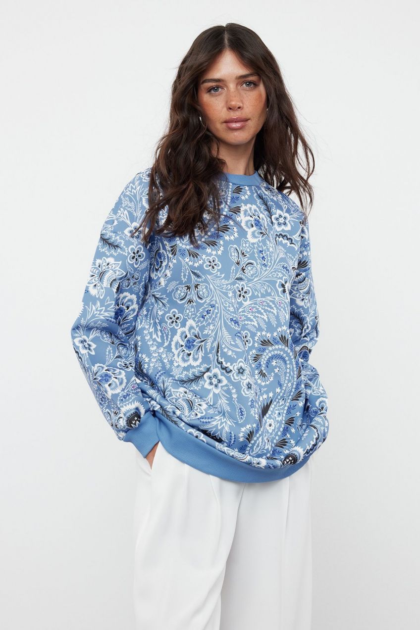 Trendyol Blue Paisley Patterned Diver/Scuba Knitted Oversize Sweatshirt