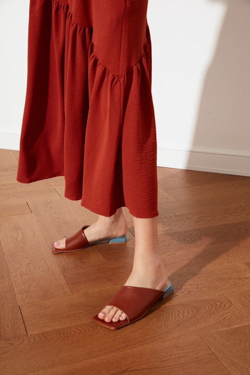 Trendyol Taba Blunt Nosed Women's Slippers