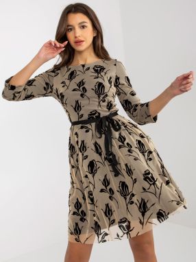 Dámske šaty Fashionhunters Floral