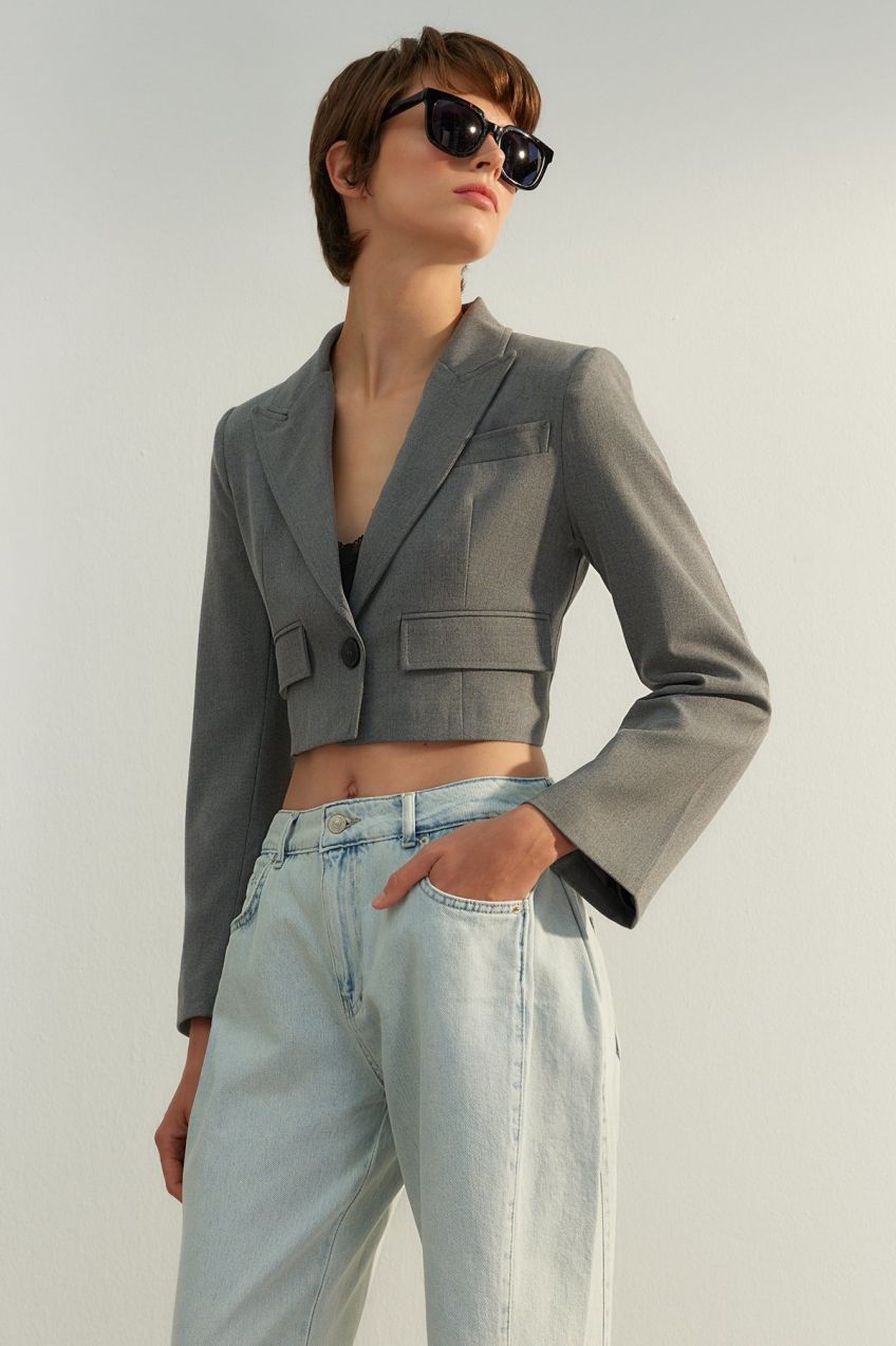 Trendyol Limited Edition Grey Crop Woven Blazer Jacket