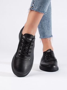 Shelvt Women's Classic Sneakers Black