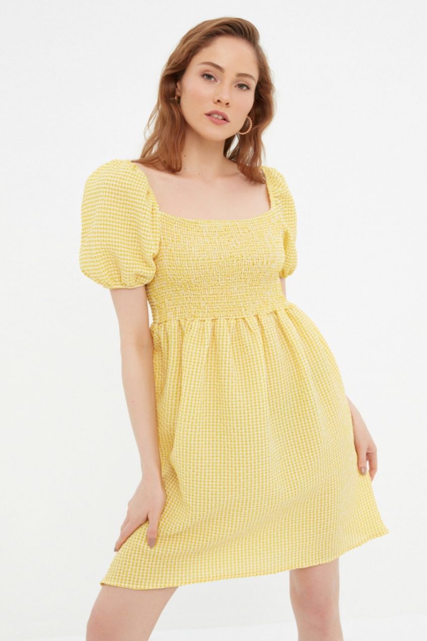Trendyol Dress - Gelb - Skater