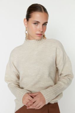 Trendyol Ecru Soft Texture Basic Knitwear Sweater