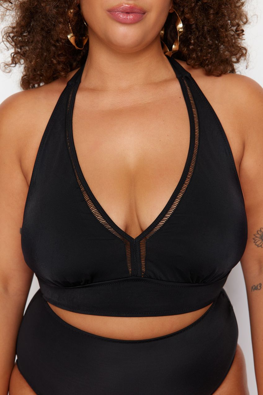 Trendyol Curve Black V-Neck Covered Bikini Top