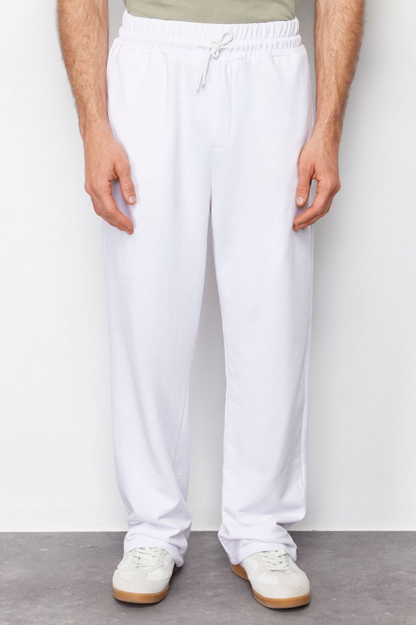 Trendyol White Oversize/Wide Cut Baggy Basic Sweatpants