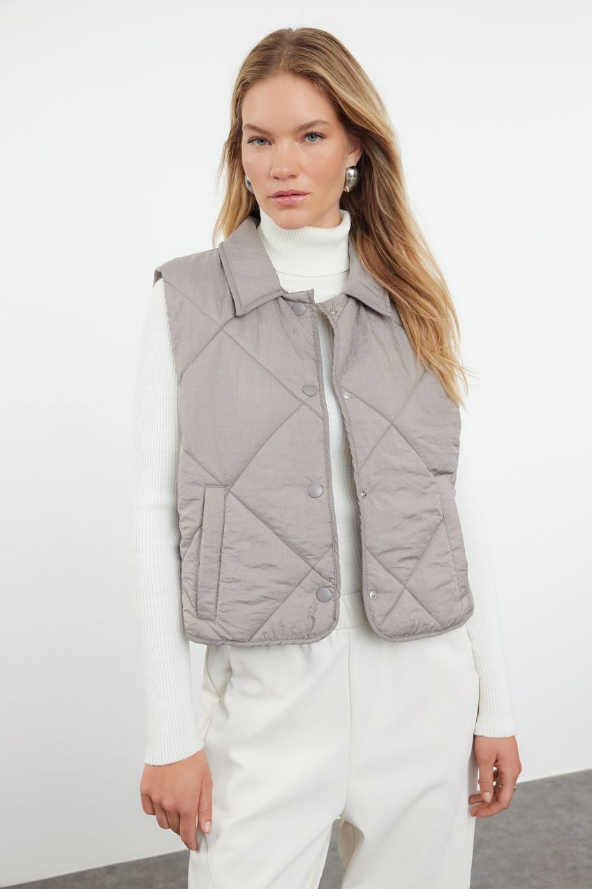 Trendyol Mink Regular Stitching Detailed Quilted Puffer Vest