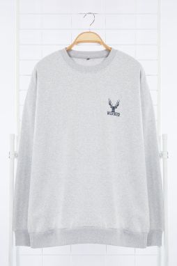 Trendyol Grey Oversize/Wide Cut Embroidered Detail Plus Size Sweatshirt