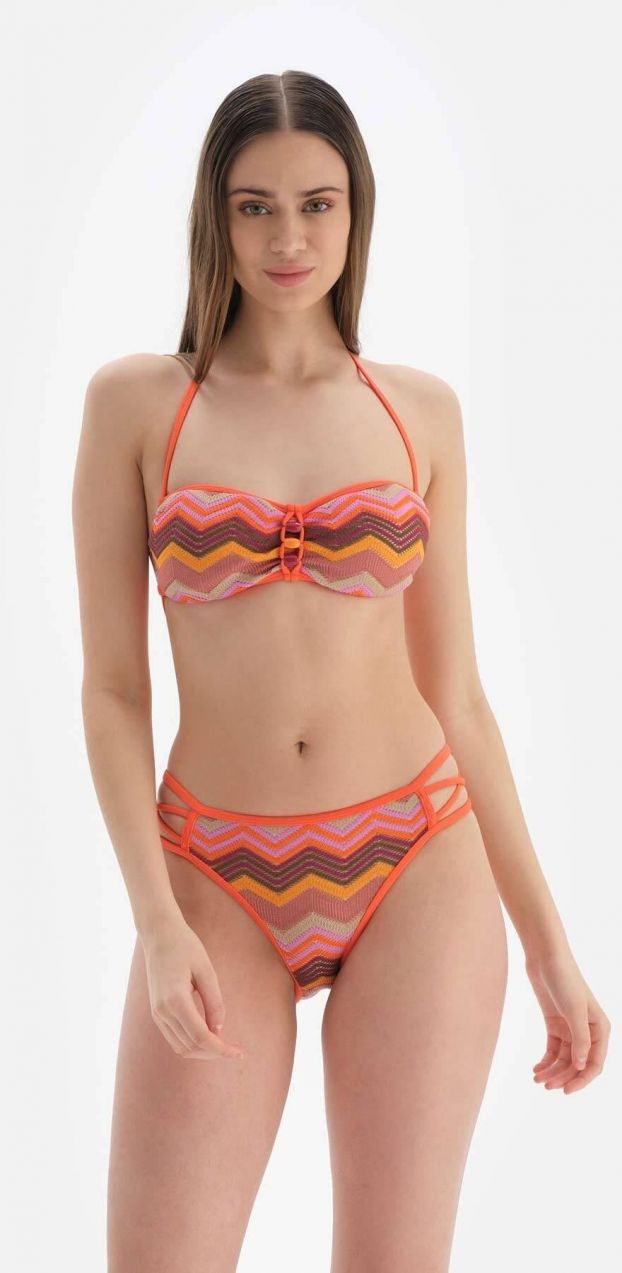 Dagi Dlaždice bikiny top bez ramienok