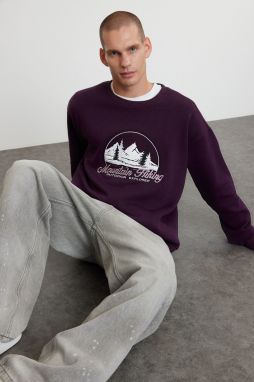 Trendyol Purple Oversize/Wide Cut Embroidered Fleece/Warm Sweatshirt