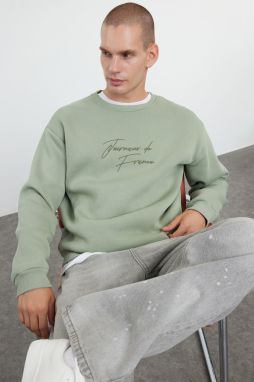 Trendyol Mint Oversize/Wide Cut Text Embroidered Sweatshirt