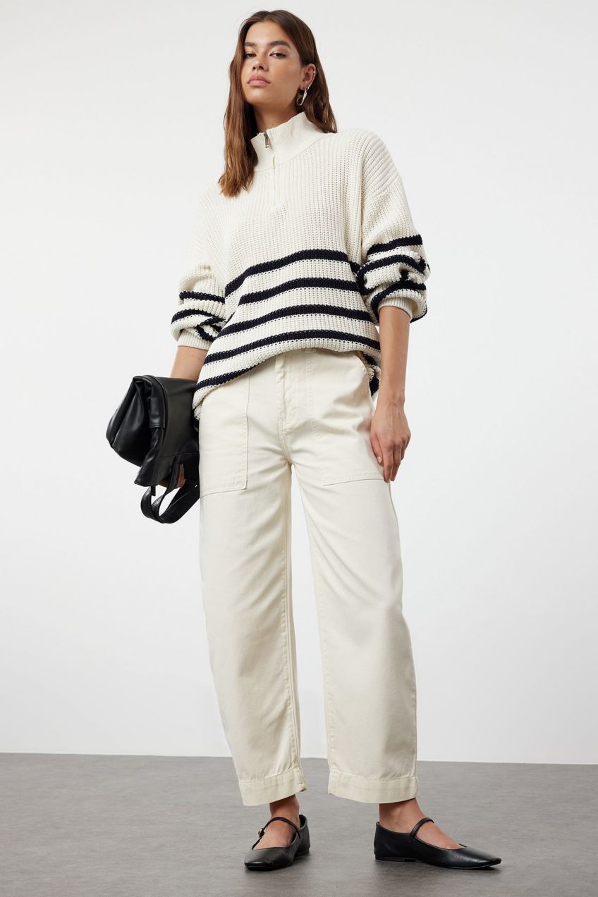 Trendyol Ecru Pocket Detailed High Waist Barrel Trousers