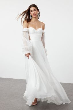 Trendyol Ecru Woven Tulle Long Elegant Evening Dress