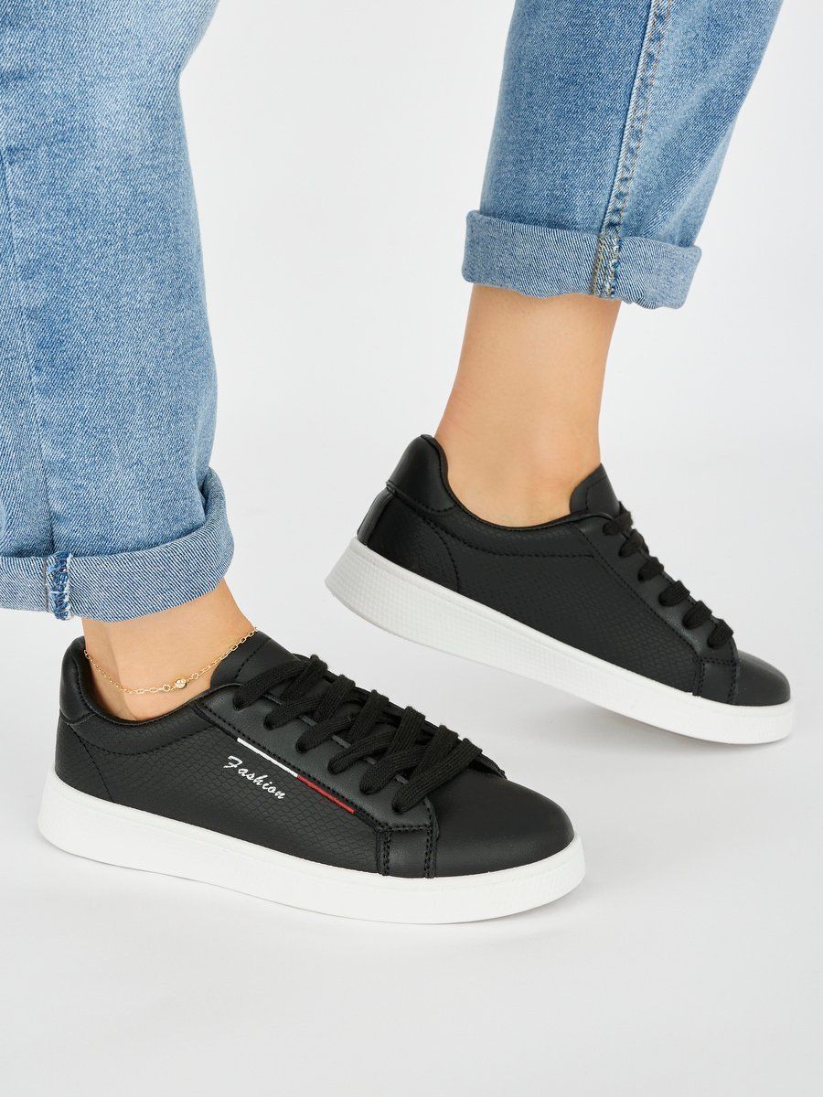 Shelvt Black Classic Sports Shoes