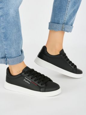 Shelvt Black Classic Sports Shoes