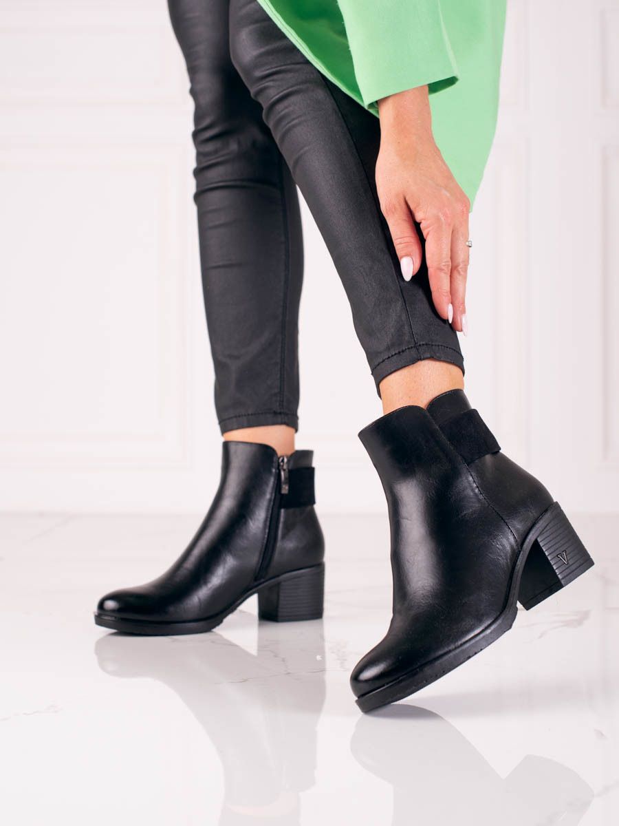 W. POTOCKI Black classic women's ankle boots Potocki