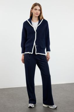 Trendyol Navy Blue Wide Fit Soft Textured Knitwear Cardigan