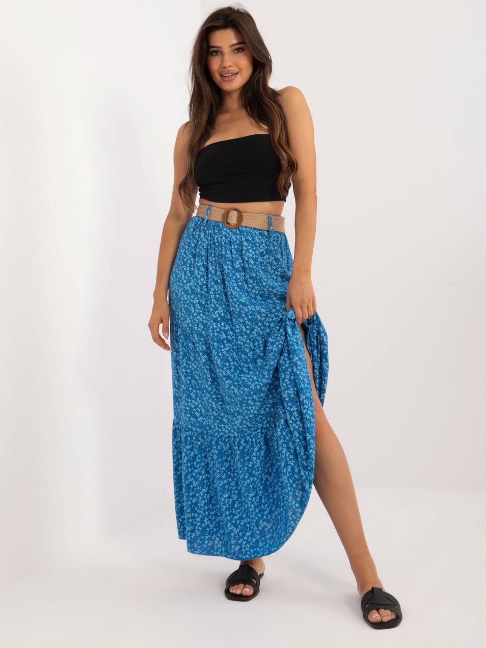 Blue summer skirt with knitted belt