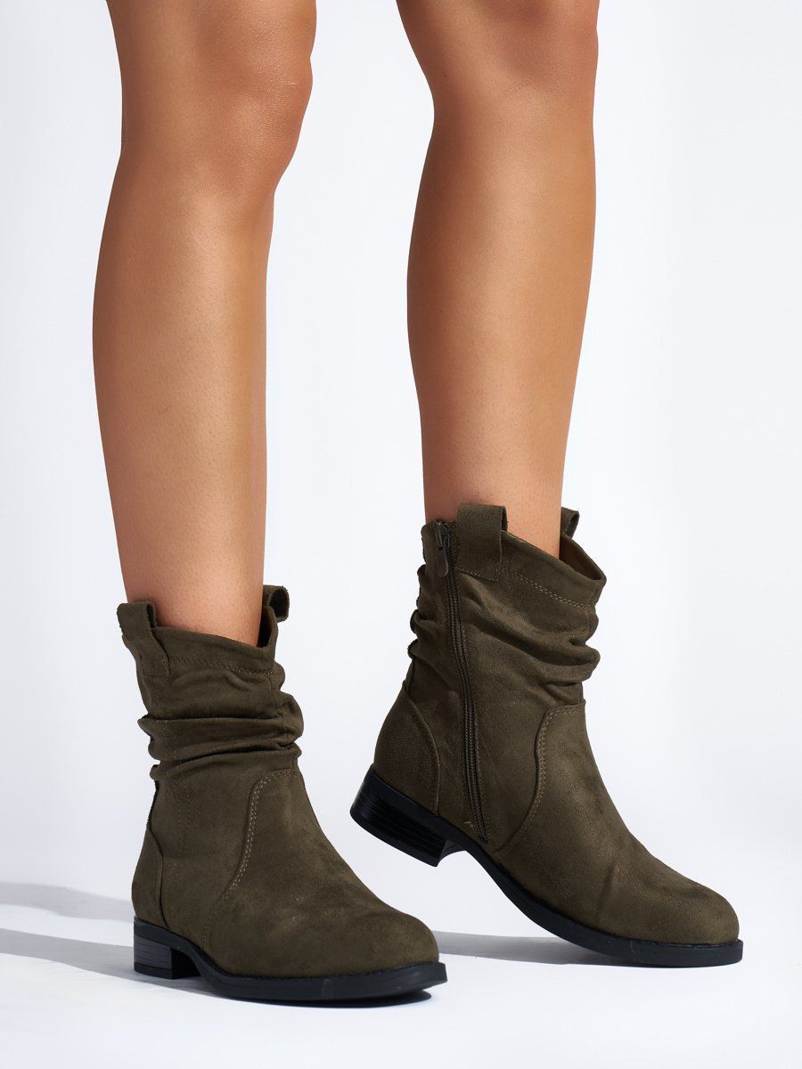Shelvt Dark green ruffled suede ankle boots