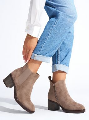 Shelvt Beige classic ankle boots