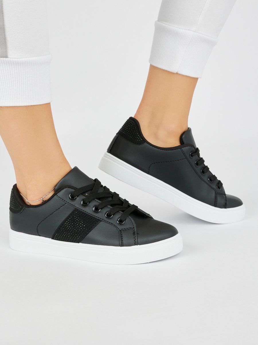 Shelvt Black platform sneakers