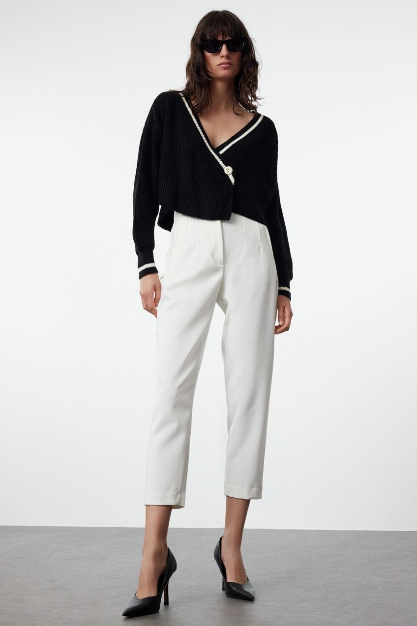 Trendyol Black Crop Color Blocked Knitwear Cardigan