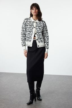 Trendyol Black Soft Texture Animal Patterned Polo Neck Knitwear Cardigan
