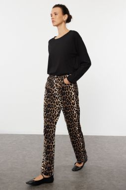Trendyol Black Oversize/Wide Pattern Long Sleeve Knitted T-Shirt
