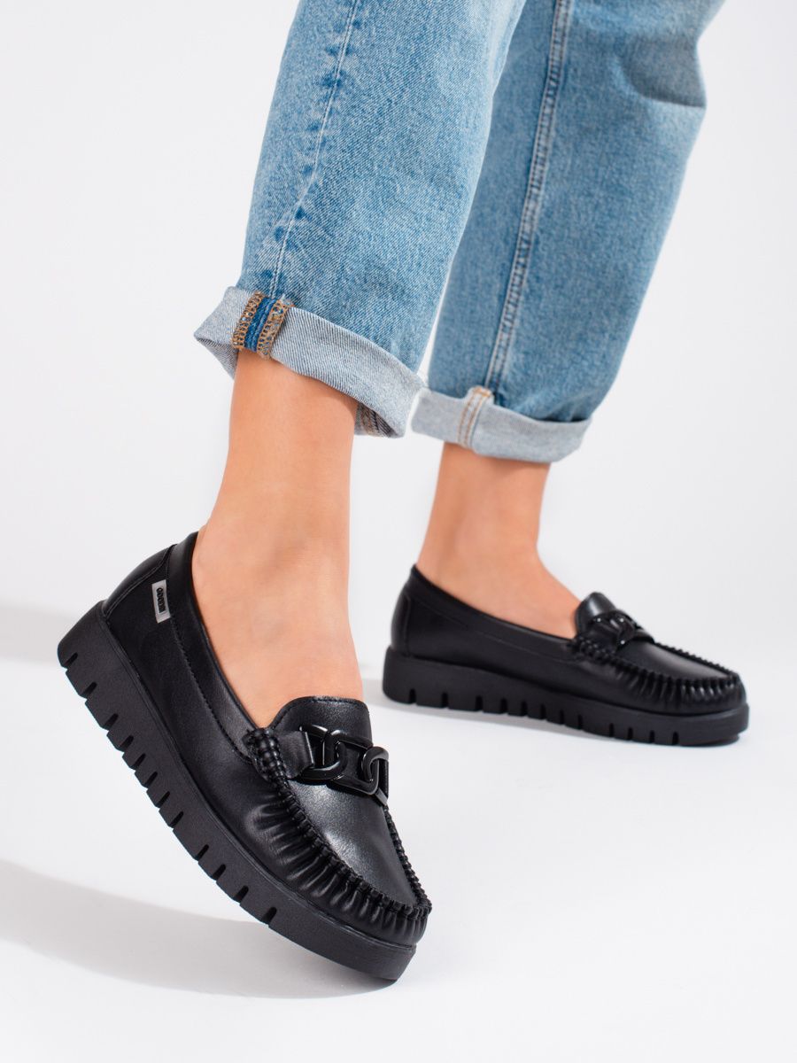 Black women's loafers on the Shelovet platform