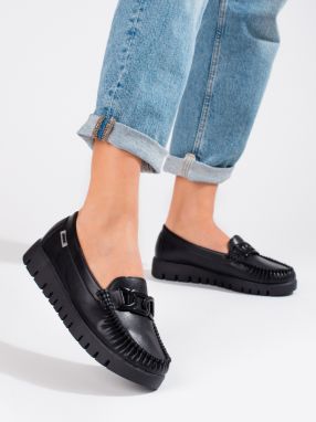 Black women's loafers on the Shelovet platform