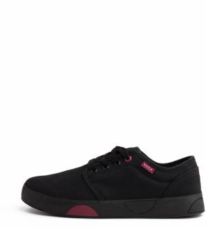 VUCH Low Nide Shoes