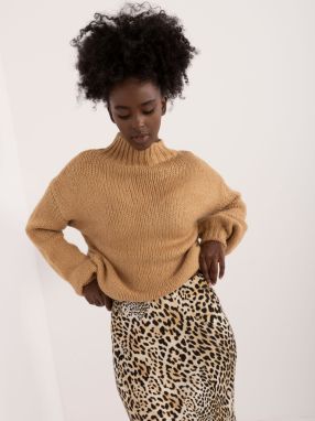 Brown turtleneck with cuffs