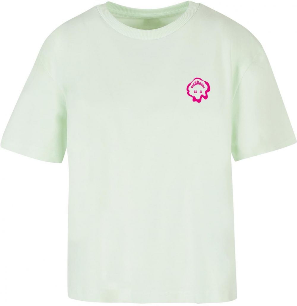 Women's T-shirt Everything Is Nice green