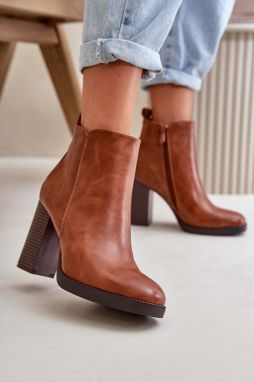 Insulated women's ankle boots on heel Eko leather brown Teresine