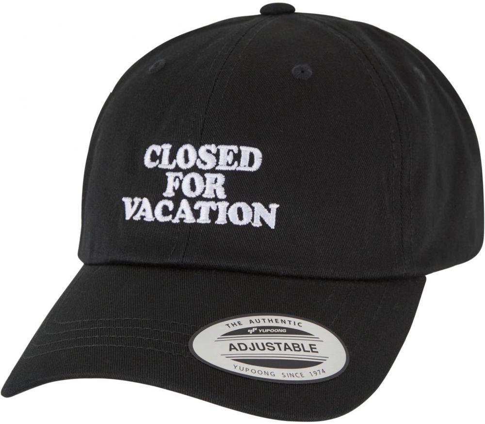 Kšiltovka Closed For Vacation Dad Cap