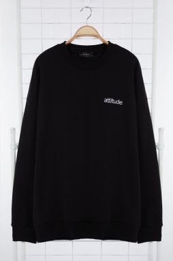 Trendyol Black Oversize/Wide Cut Text Printed Plus Size Sweatshirt