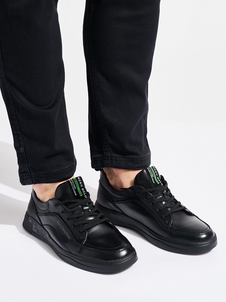 Shelvt Men's black lace-up sports shoes