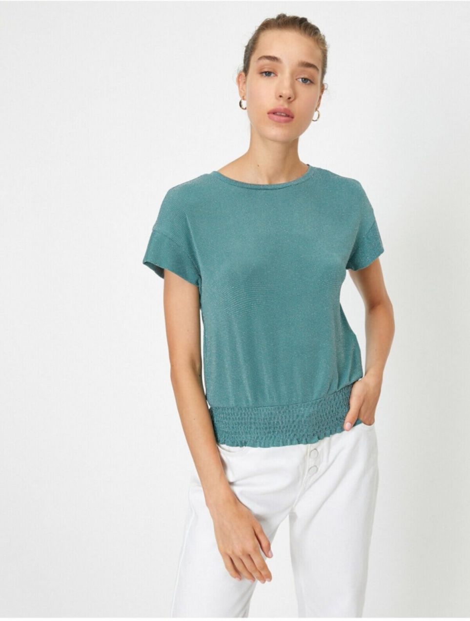Koton Women's Green Short Sleeve Crewneck Glittery Glitter T-Shirt.