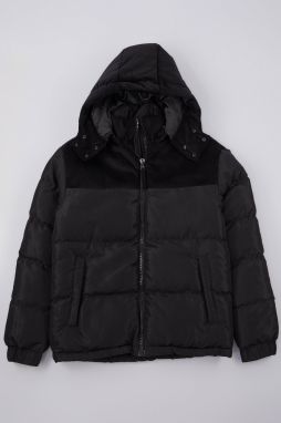 Trendyol Black Regular Fit Hooded Puffer Winter Coat