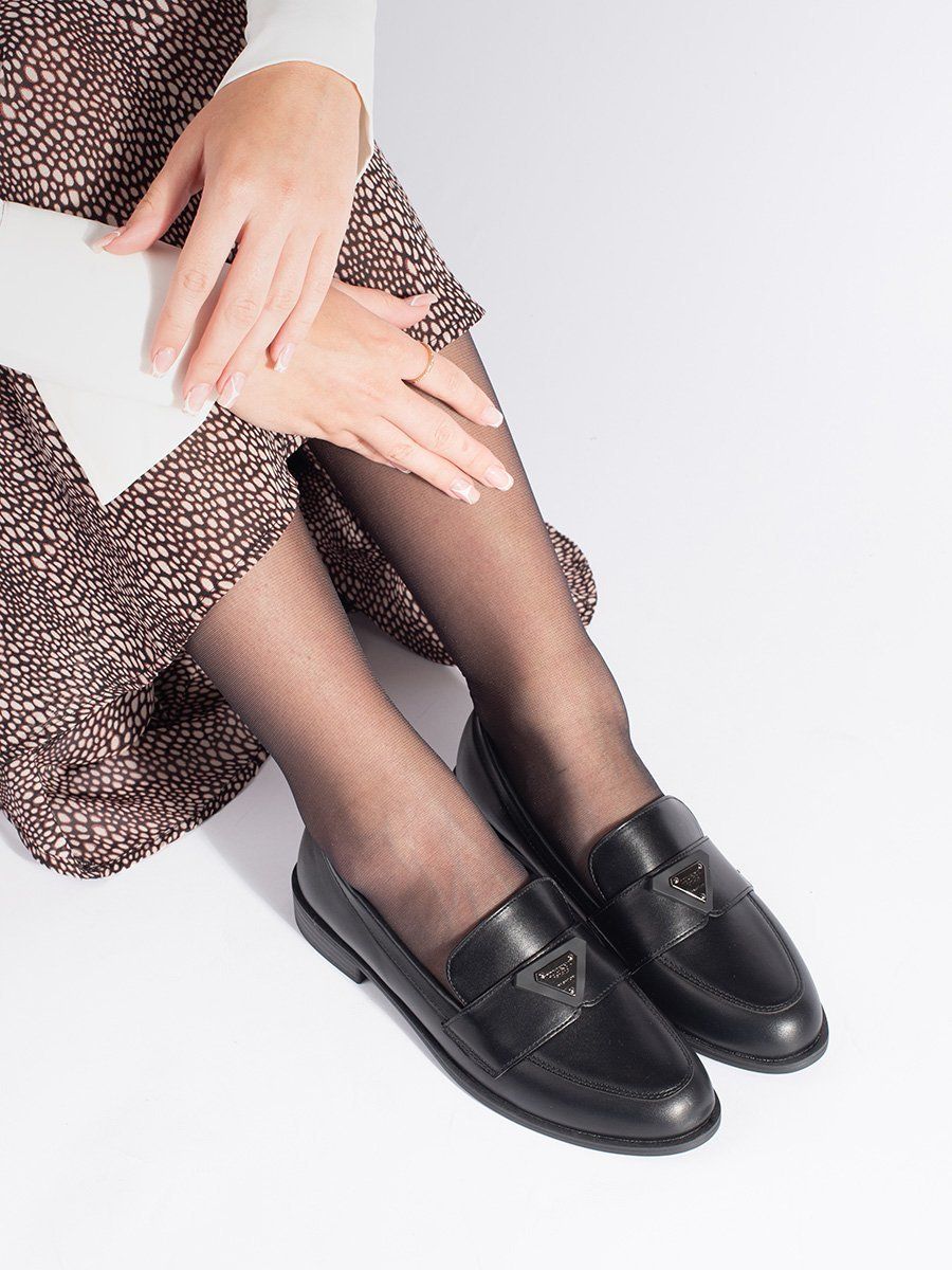 Shelvt Elegant black women's loafers