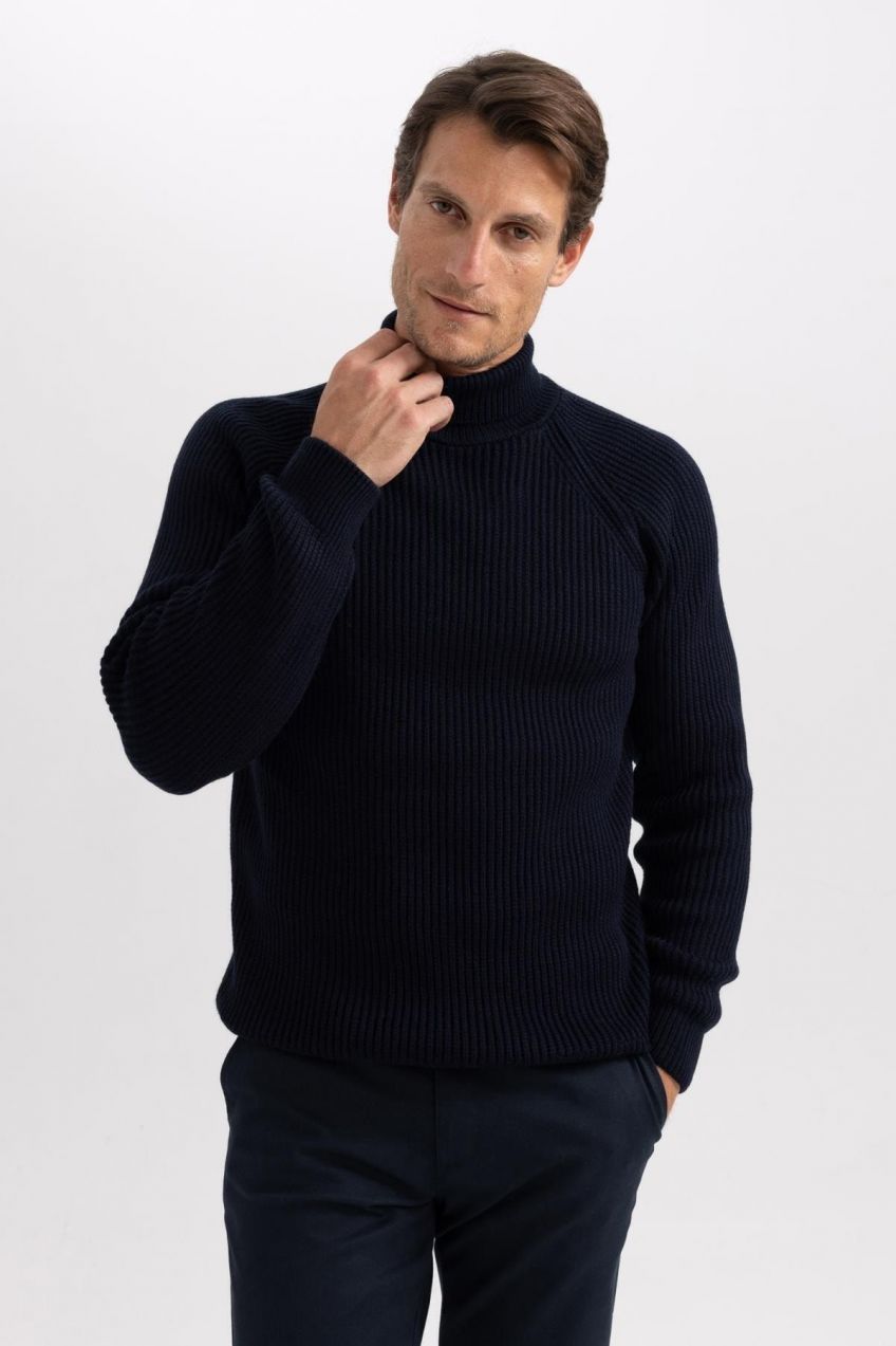 DEFACTO Standard Fit Turtleneck Sweater