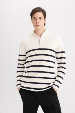 DEFACTO Standard Fit Turtleneck Thessaloniki Fabric Sweater