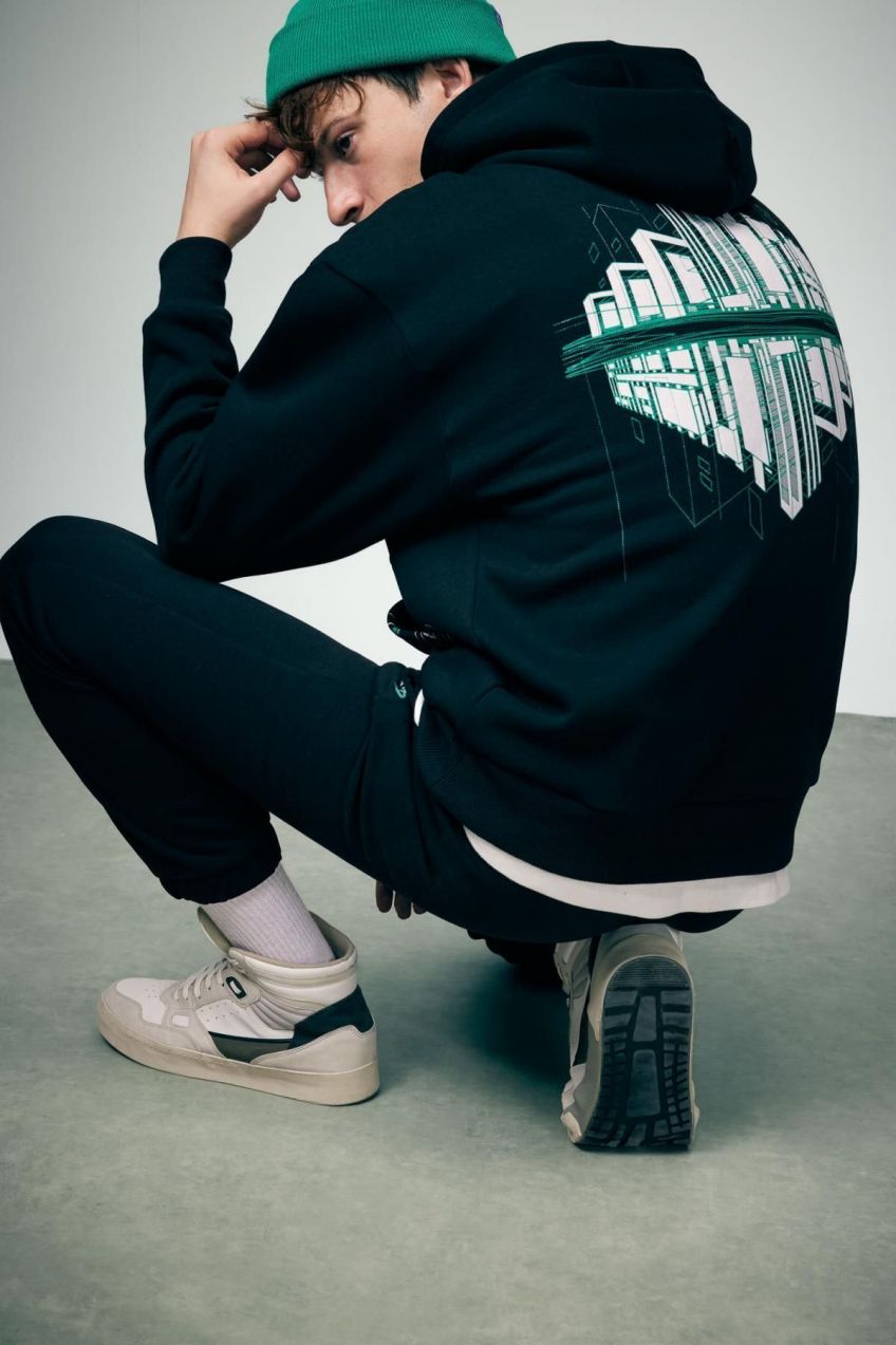DEFACTO Oversize Fit Back Printed Hooded Sweatshirt