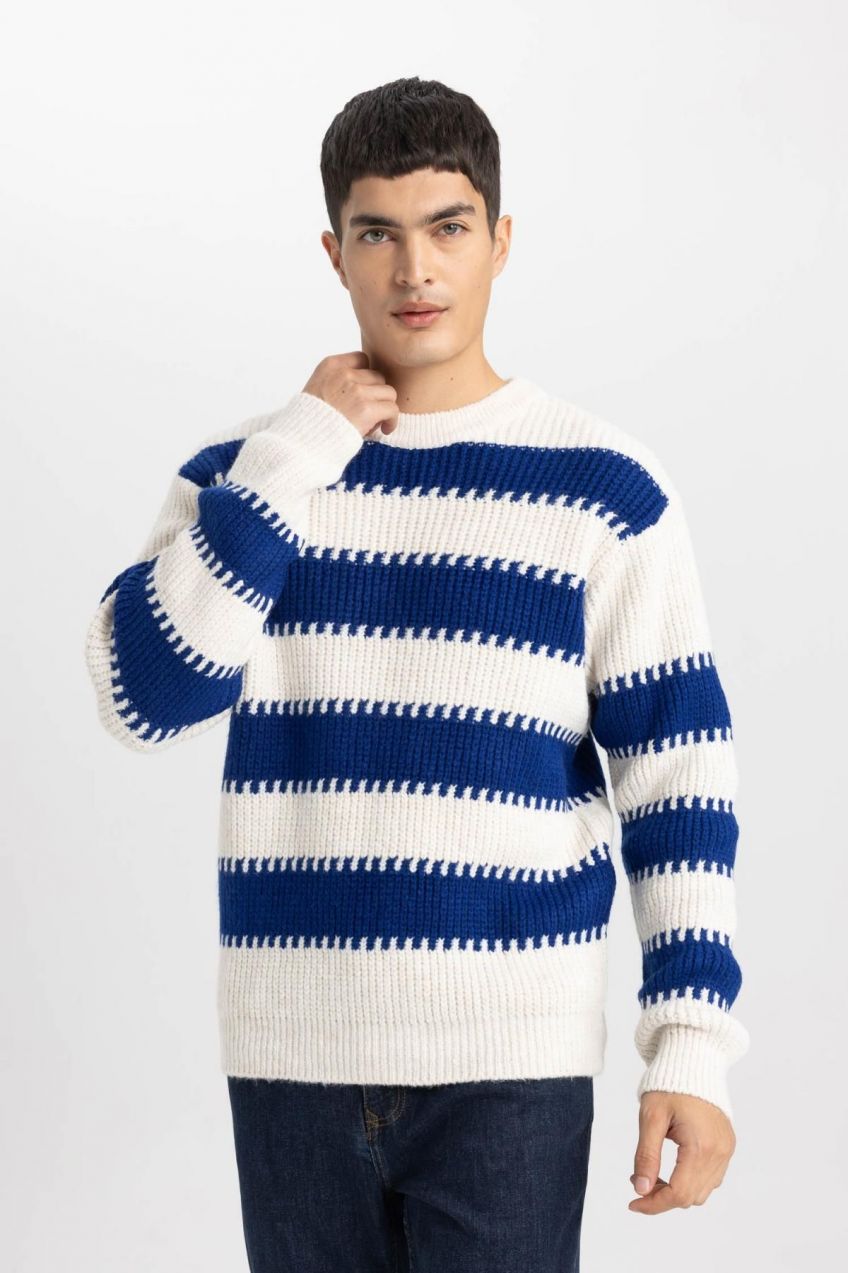 DEFACTO Relax Fit Patterned Crew Neck Sweater