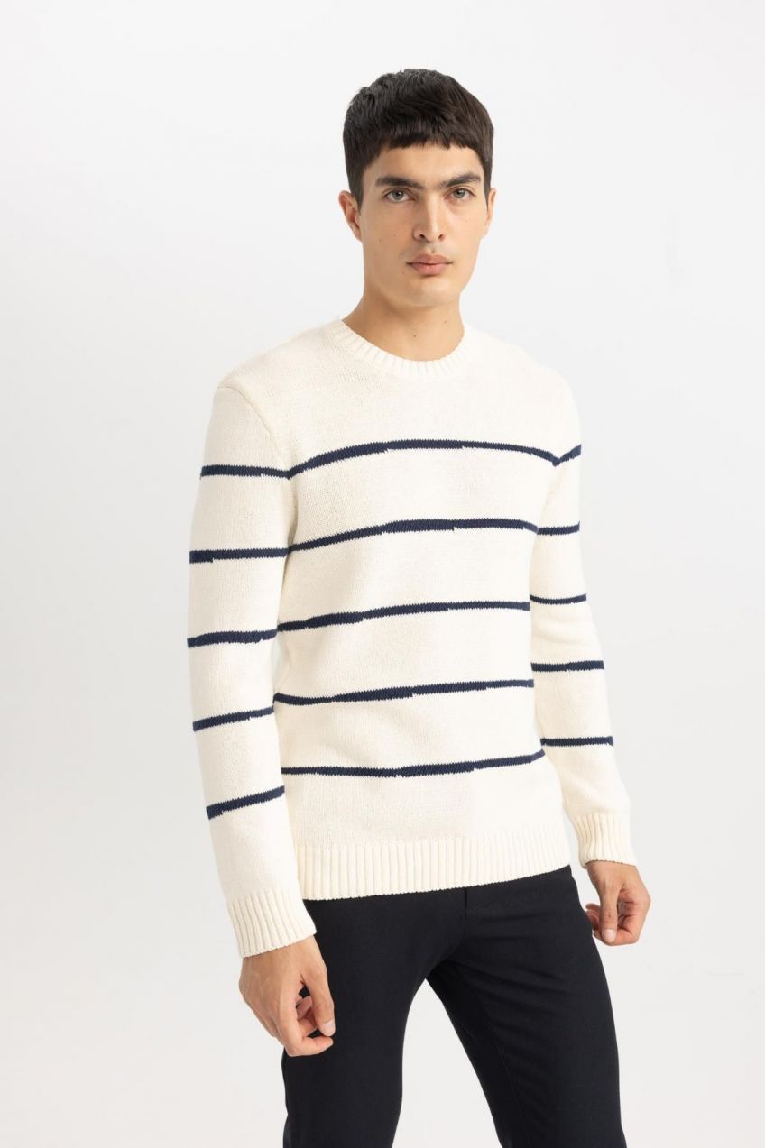 DEFACTO Standard Fit Striped Crew Neck Sweater